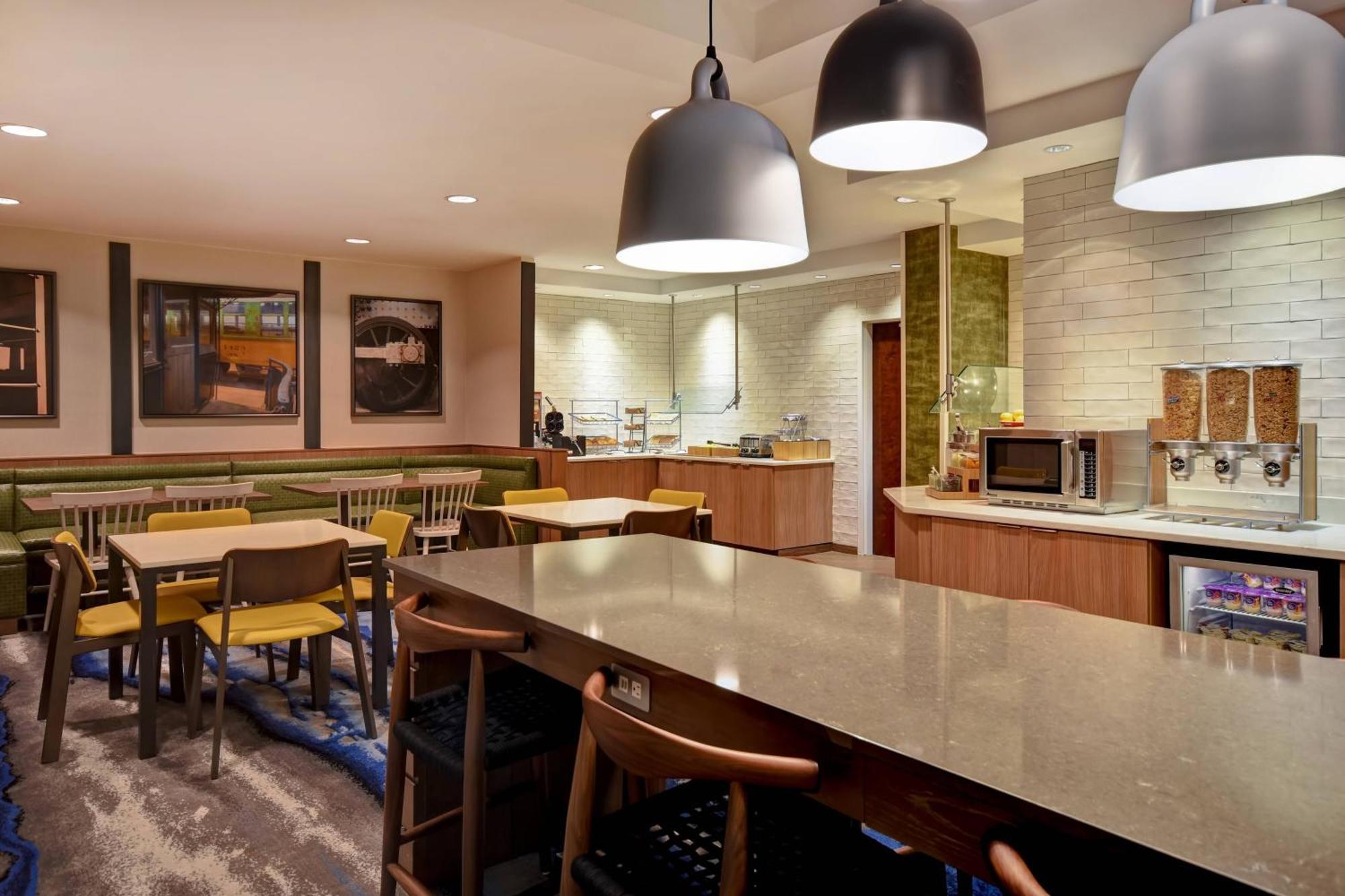 Fairfield Inn & Suites By Marriott Atlanta Kennesaw Ngoại thất bức ảnh